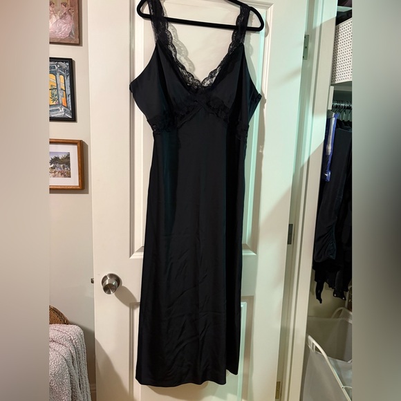 Abercrombie & Fitch | Dresses | Abercrombie Fitch Black Lace Slip Dress |  Poshmark